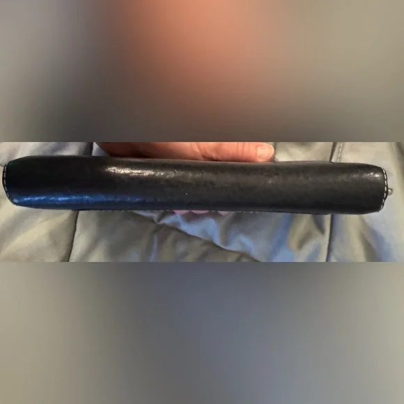 Coach Vintage Chelsea Black Pebble Leather Zip Around AccordionWallet - Picture 10 of 10